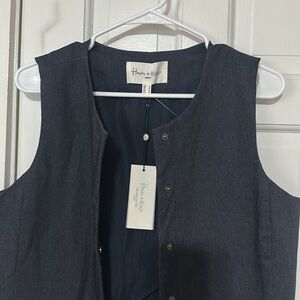 Haver + Blair London rayon blend blue vest size medium